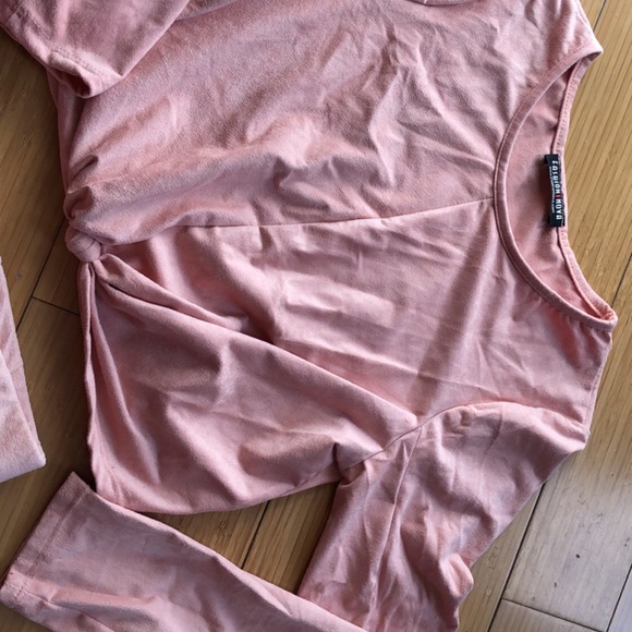 Dusty pink crop top skirt set 🌺 - Picture 7 of 8